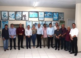 Membros do Governo do Estado e da Associação dos Criadores do Maranhão após reunião que tratou da volta da Expoema