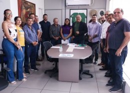 Secretário José Antônio Heluy com representantes da Faema/Senar, da Ascem e de sindicatos rurais